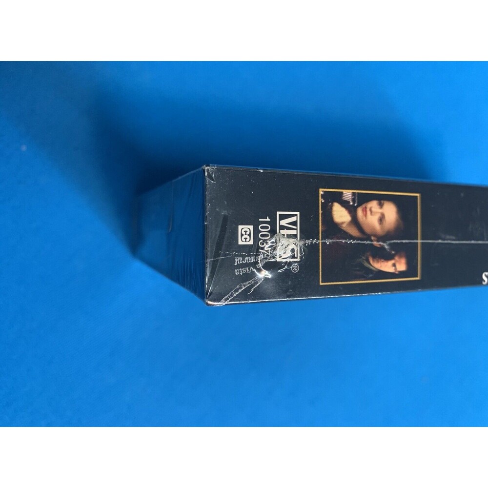 Evita VHS Movie Tape featuring Madonna, Antonio Banderas, Jonathan Pryce - Picture 6 of 12